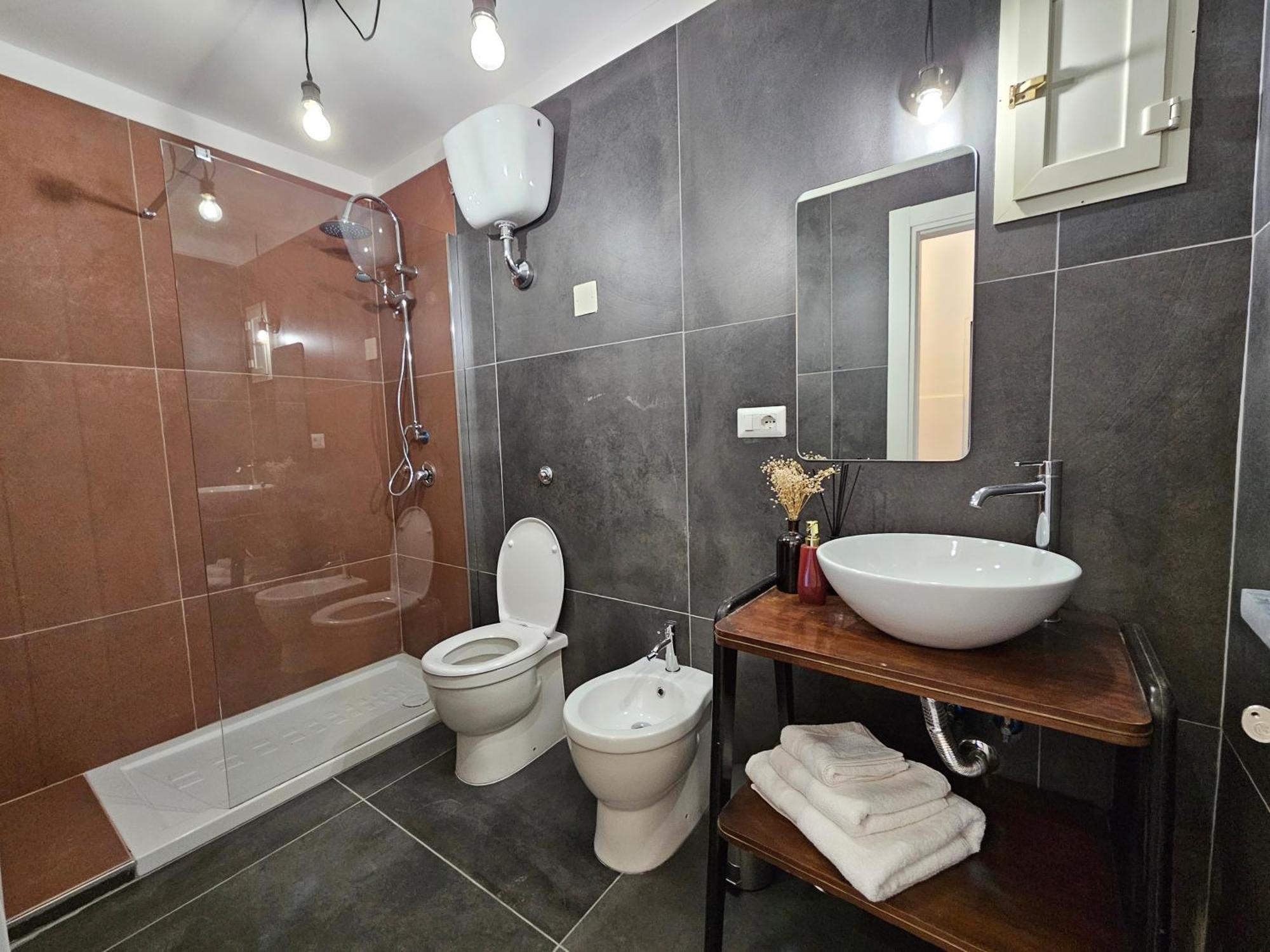 Bethel Come Casa Apartments เนเปิลส์ ภายนอก รูปภาพ