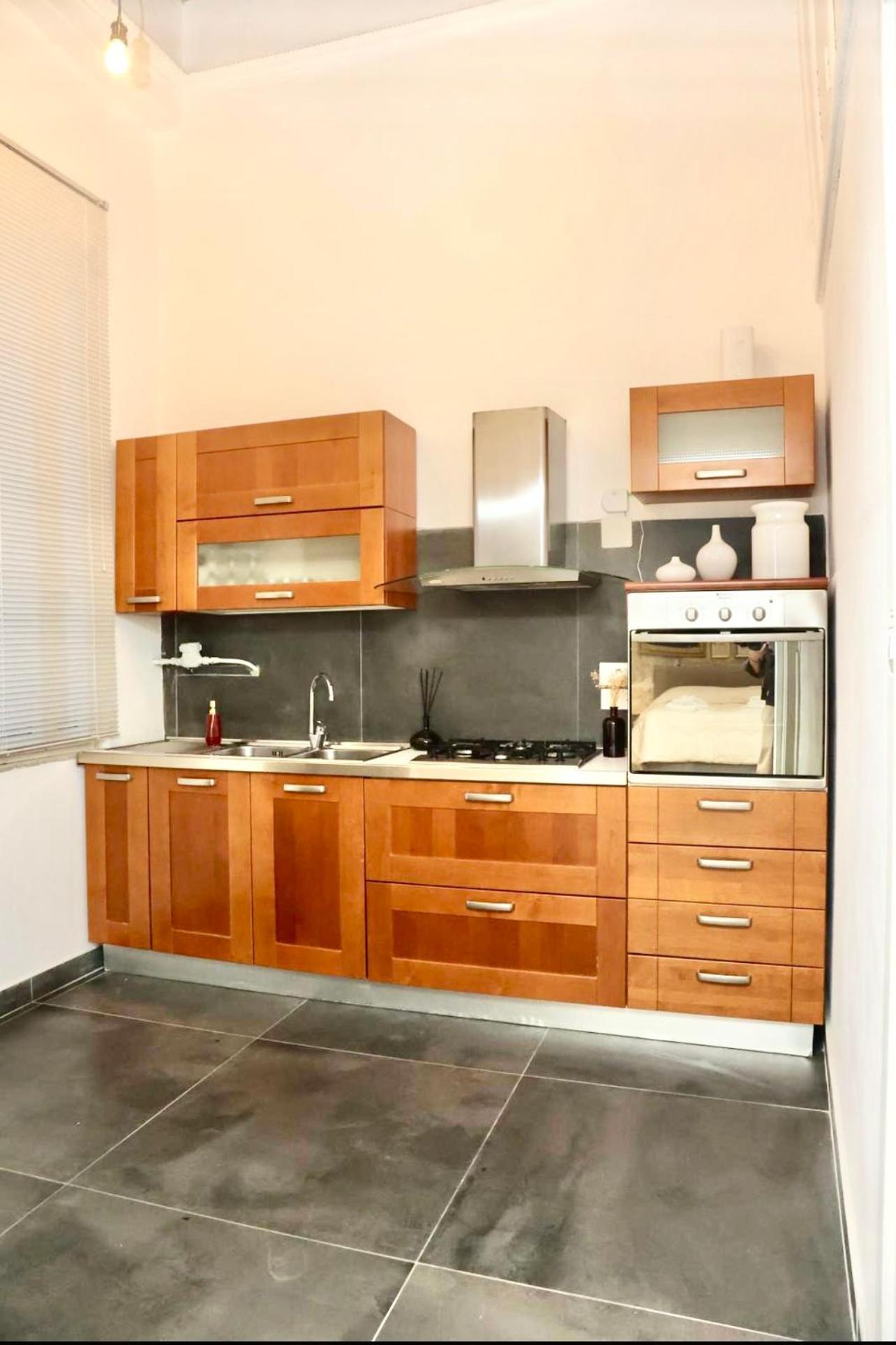 Bethel Come Casa Apartments เนเปิลส์ ภายนอก รูปภาพ
